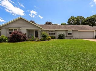 2710 W Sayre Ln, Rogers, AR 72758