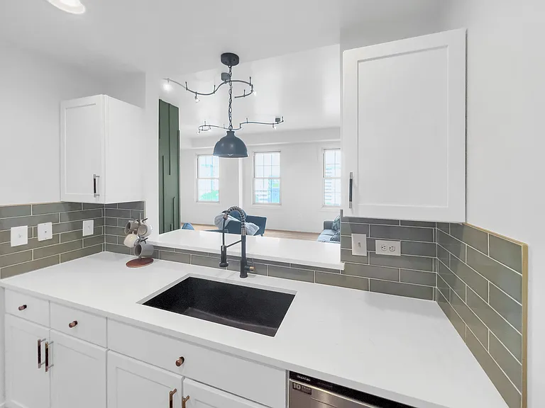 Kitchen with Bar height pass through