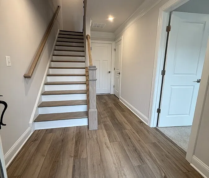 770 Park Ridge Dr — Photo 3
