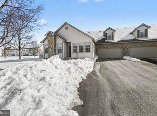 50 S Village Cir, Palmyra, PA 17078