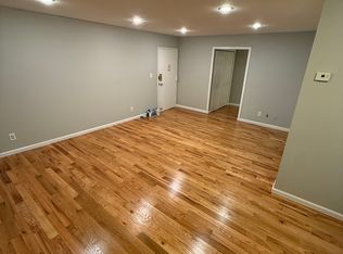 50 Greenhouse Rd UNIT 25A, Bridgeport, CT 06606