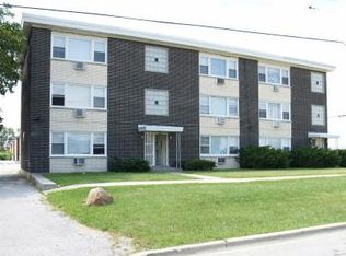 7531 S Roberts Rd APT 1-A, Bridgeview, IL 60455