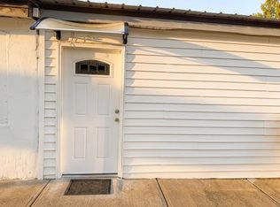 8708 N Edison Ave #B, Tampa, FL 33604