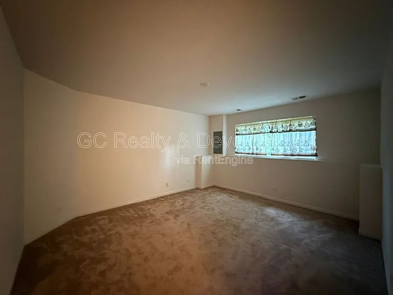 3398 Cameron Dr — Photo 18