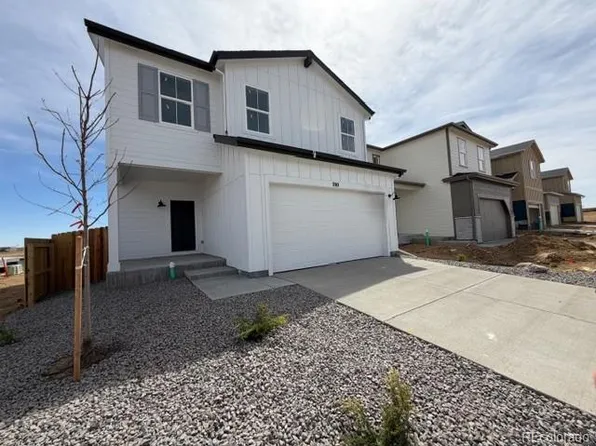 700 96th Avenue Place, Greeley, CO 80634