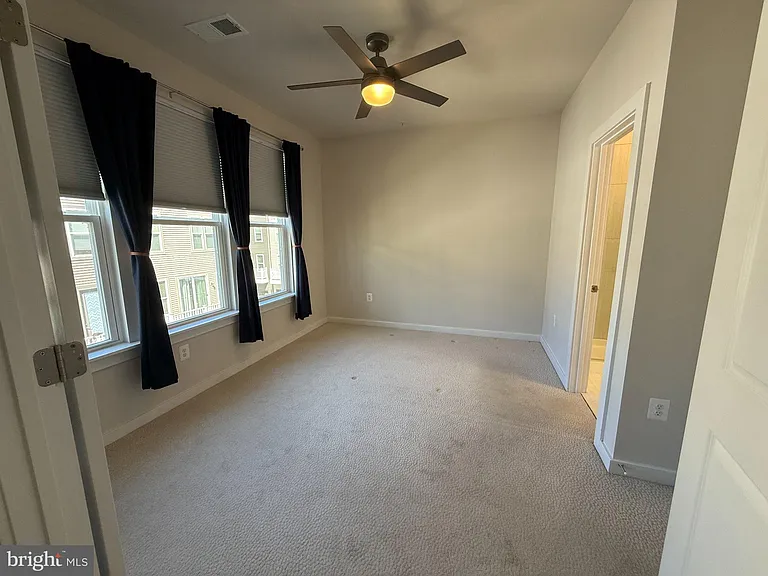 2505 Nicholson St — Photo 15