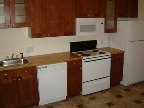 2nd image of 220 Broadway APT 5