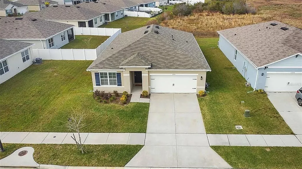 3 bed, 1711 sqft, $2,250 — Photo 1