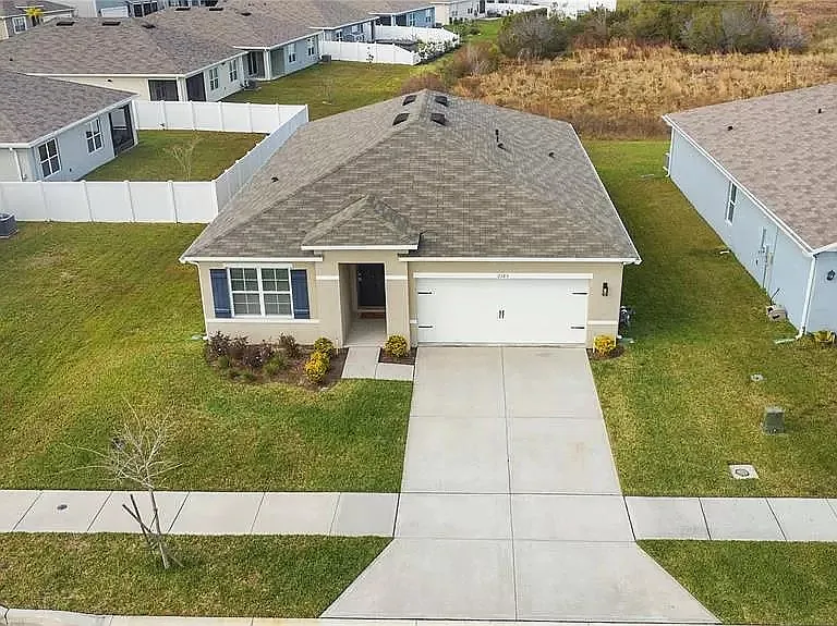2585 Ryland Falls Dr — Photo 1