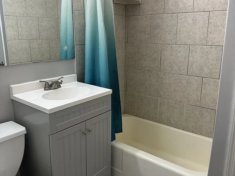 2047 Coburn Blvd #6 — Photo 1
