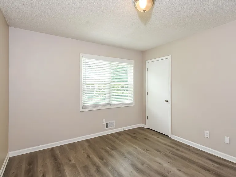 1053 Coker Cir NW — Photo 13