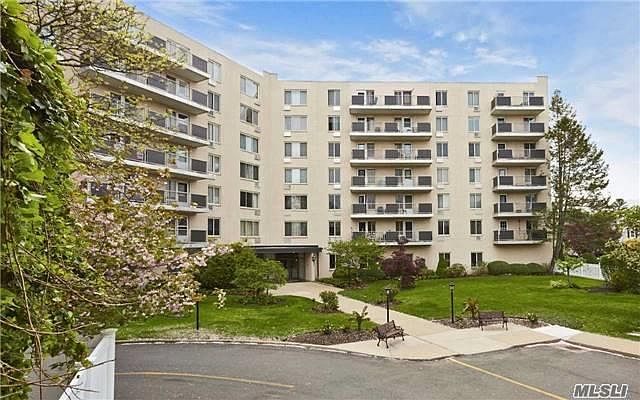 1st image of 135 Post Ave APT 4M