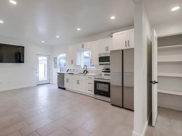 5119 Ewing St #2 — Photo 7