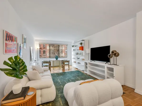 345 East 73rd Street image 1 of 12