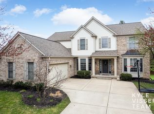 4418 Hickory Grove Ct NE, Ada, MI 49301