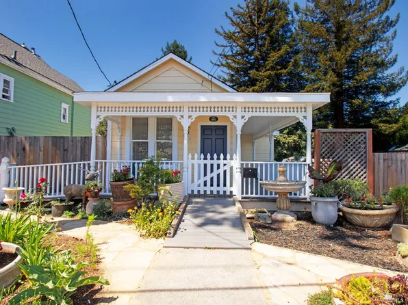 562 Petaluma Avenue, Sebastopol, CA 95472
