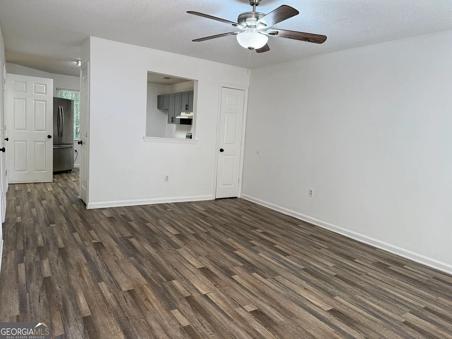 2 bed, 1.5 bath, 1104 sqft, $1,150 — Photo 4