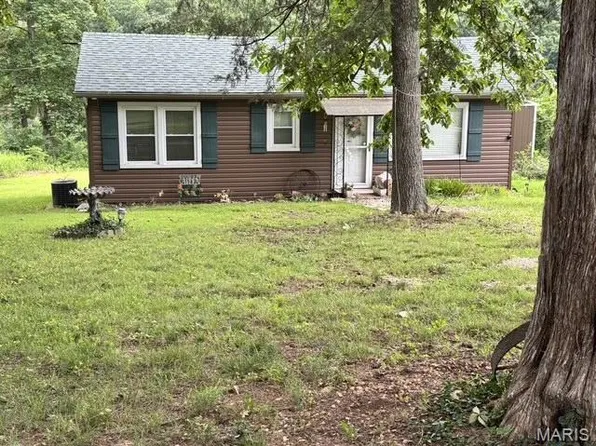 11767 Ware Lake Rd, Dittmer, MO 63023