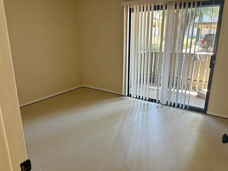 720 Sunrise Ave #41 — Photo 3