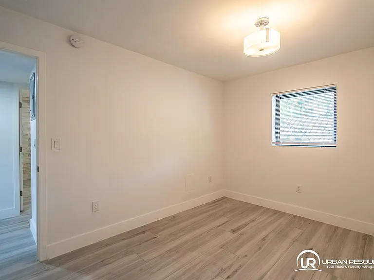 3265 Virginia St #24 — Photo 22