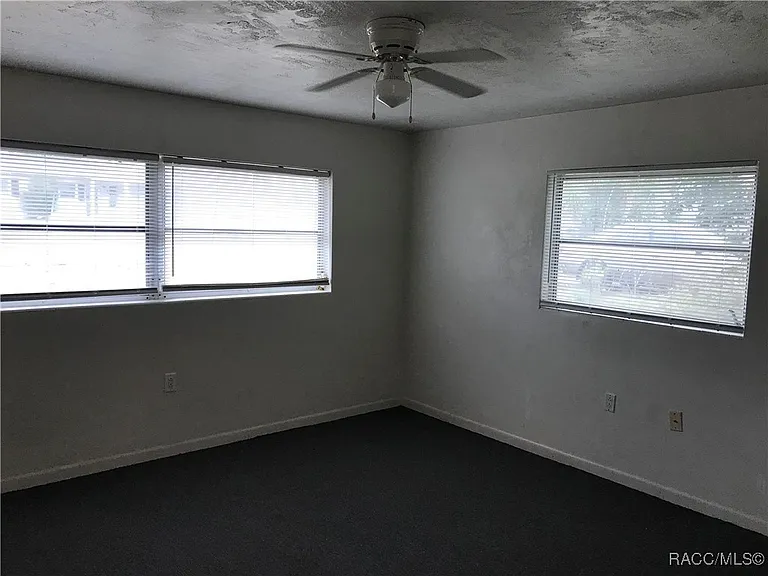 95 S Desoto St — Photo 14