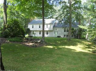 19 Sherwood Ln, Norwich, CT 06360