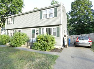 18 Middle St, Merrimac, MA 01860