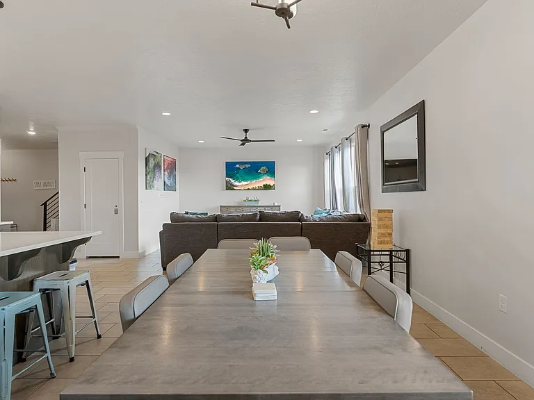 466 N Ventura Ln #47 — Photo 10