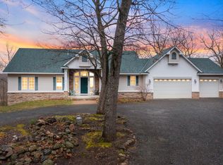 19980 Trumpeter Trl, Taylors Falls, MN 55084