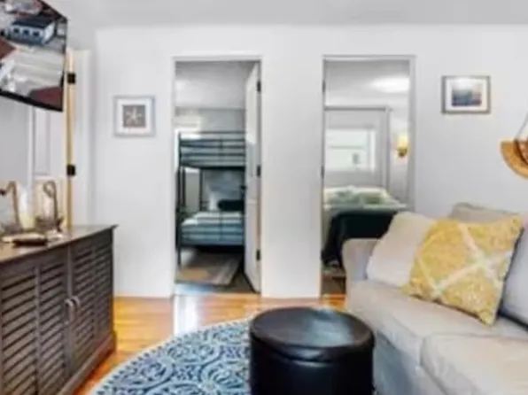70 E Grand Ave, Old Orchard Beach, ME 04064
