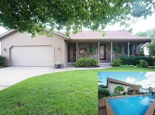 2064 Tyler St, Jenison, MI 49428