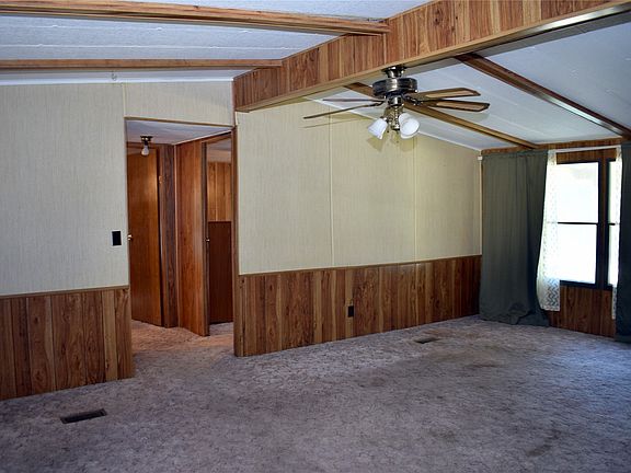 3rd image of 7002 Blackbird Ln