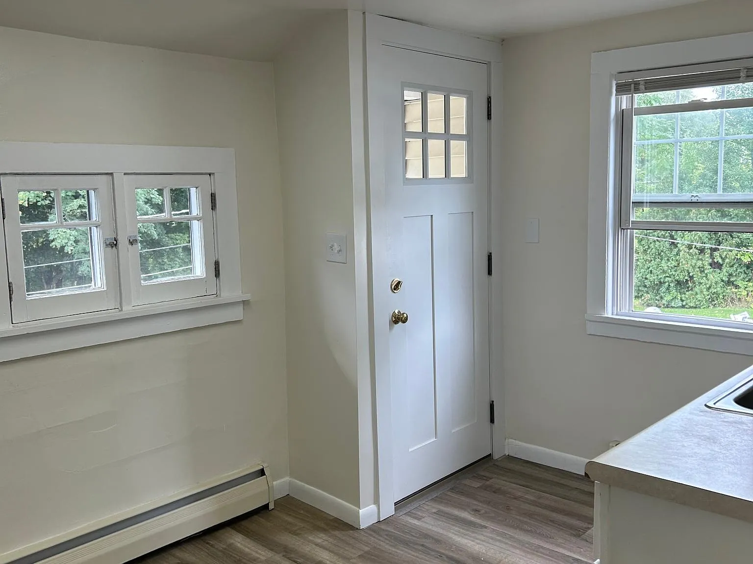 522 W Madison St — Photo 3