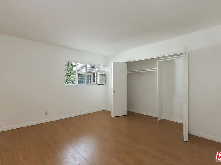 1411 N Harper Ave #6 — Photo 33
