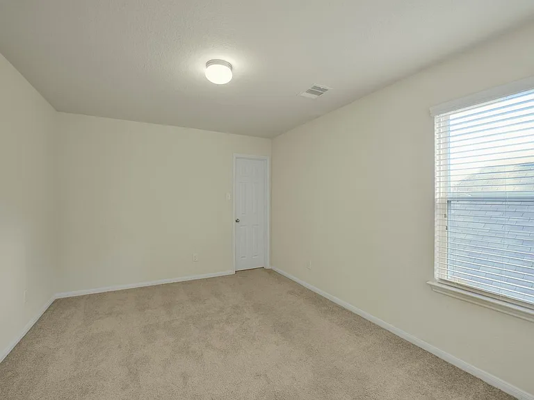 10502 Chestnut Path Way — Photo 34