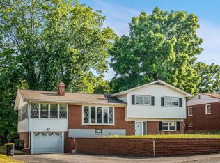 209 Warfield Rd, Glen Burnie, MD 21060