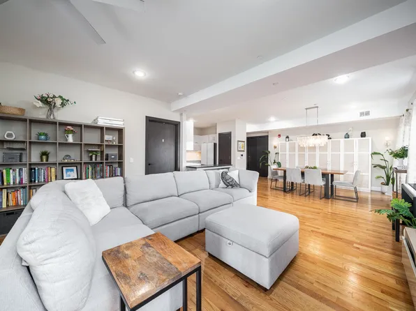 65 Storms Avenue image 2 of 29