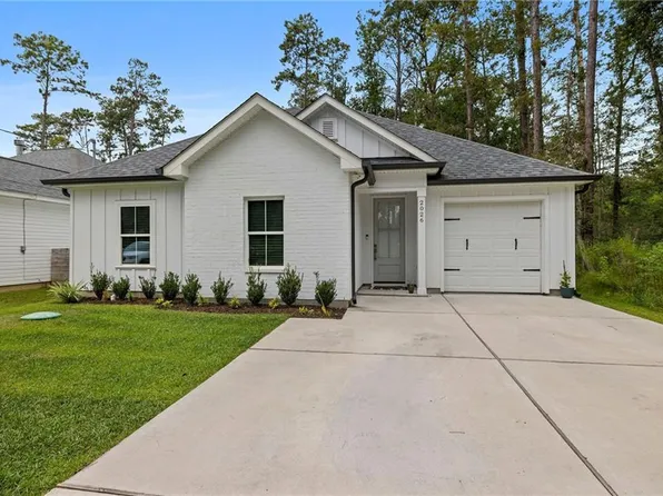 2026 Rapatel St, Mandeville, LA 70448