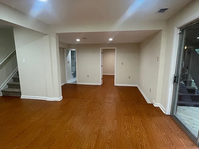 9025 Streamview Ln — Photo 34