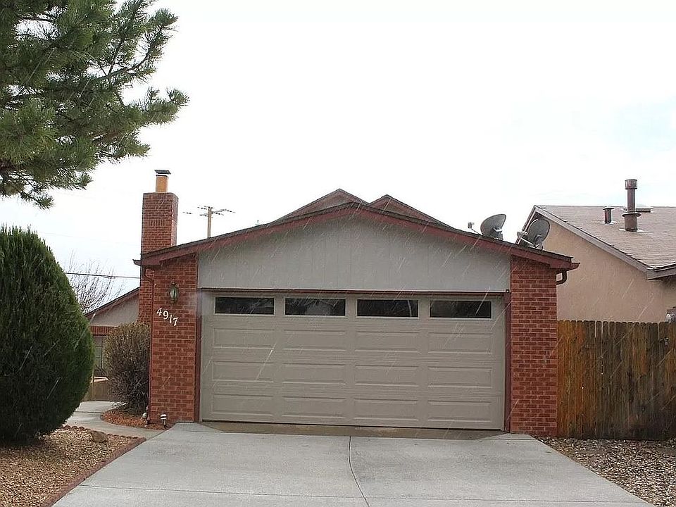 1st image of 4917 Calle De Carino NE