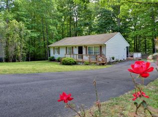 6248 Adams Hunt Dr, Williamsburg, VA