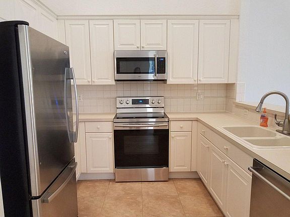 5th image of 369 W Coral Trace Cir