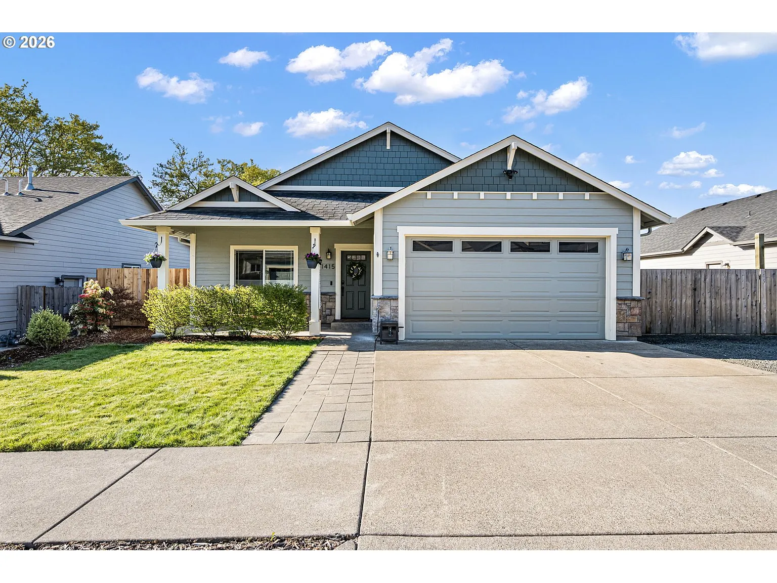 1415 Cottonwood Pl photo 1