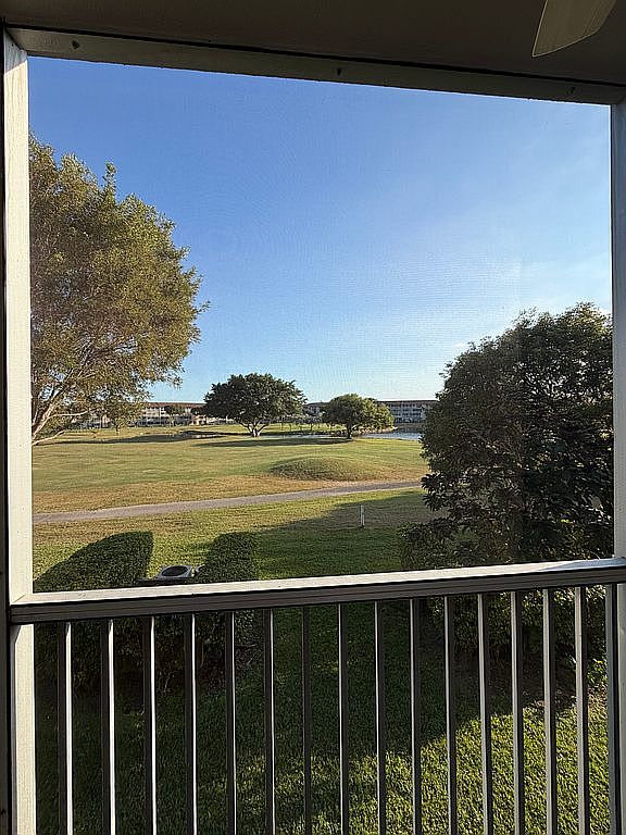 13550 SW 6th Ct APT 202A