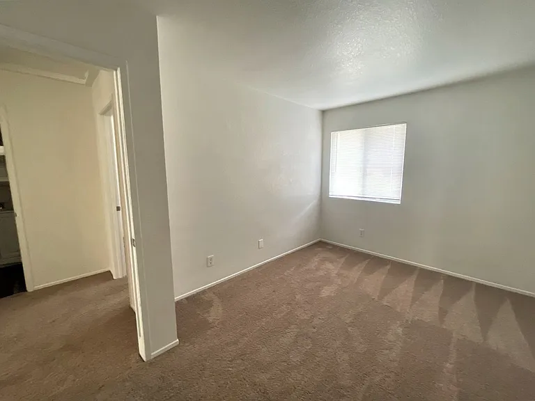 831 W. Swain Road — Photo 9