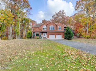 9 Rutherford Ct, Jackson, NJ 08527
