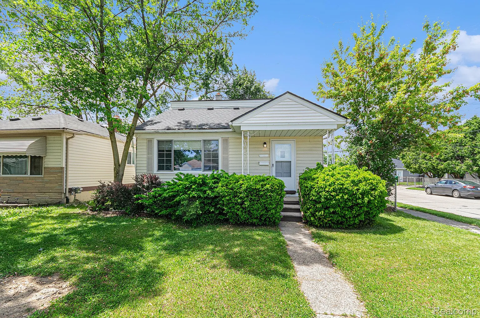 24309 Tuscany Ave photo 1