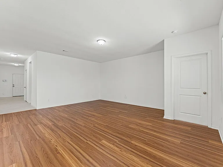 10132 Pappas Dr — Photo 7