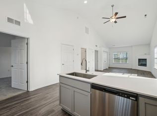 Highland Knolls, Howell, MI 48843