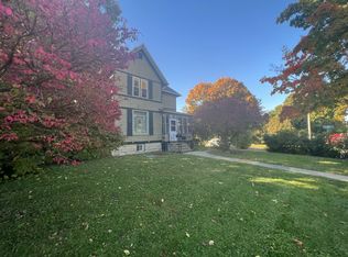 227 N California St, Sycamore, IL 60178